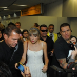 taylor swift arrives in rio 1 taylor swift arrives in rio 1
